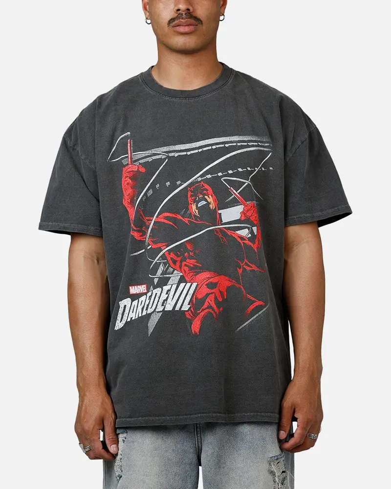 73Studio Marvel Daredevil Poster Heavyweight T-Shirt Black Wash 1