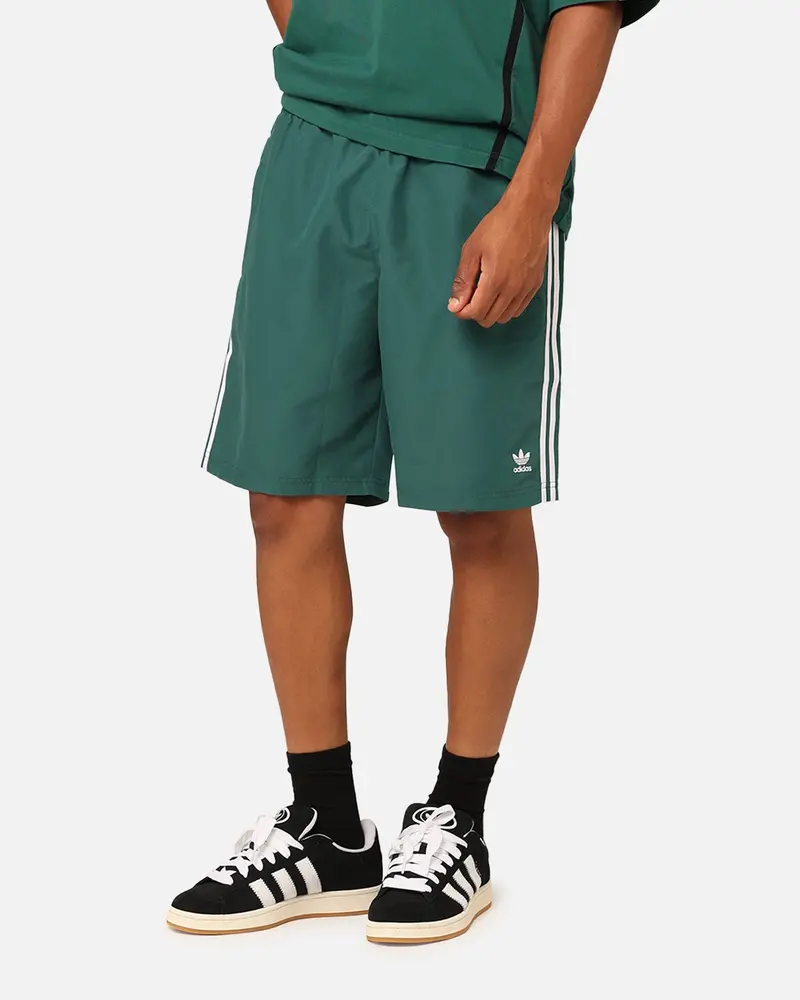 Adidas Oversized Shorts Collegiate Green 1