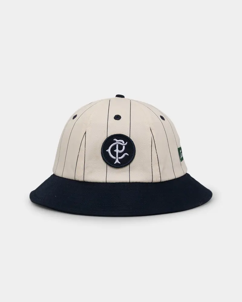 Carre Base Bucket Hat Off White/Navy 1