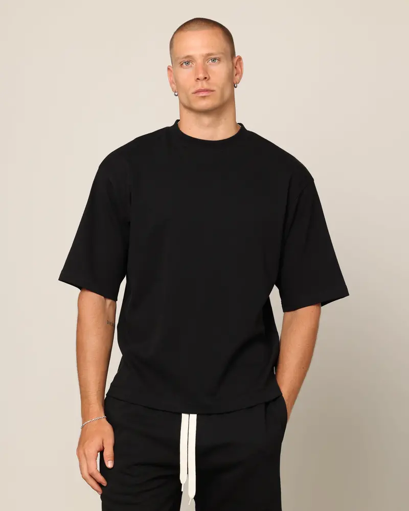 Carré Blanc Boxy T-Shirt Black 1