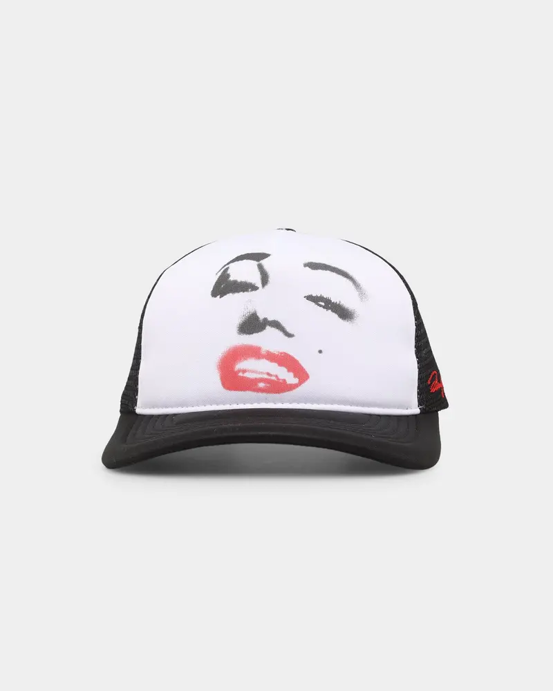 Carré X Marilyn Monroe Trucker Black 1