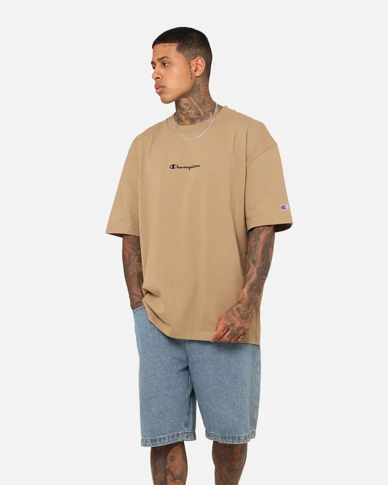 Champion Embroidered T-Shirt London Bridge 1