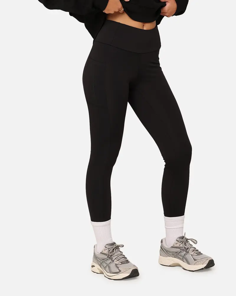 Champion Women's Rochester 7/8 Leggings Black 1