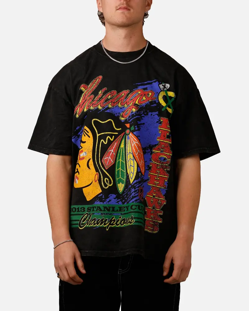 Culture Kings Chicago Blackhawks Vintage T-Shirt Black Acidwash 1