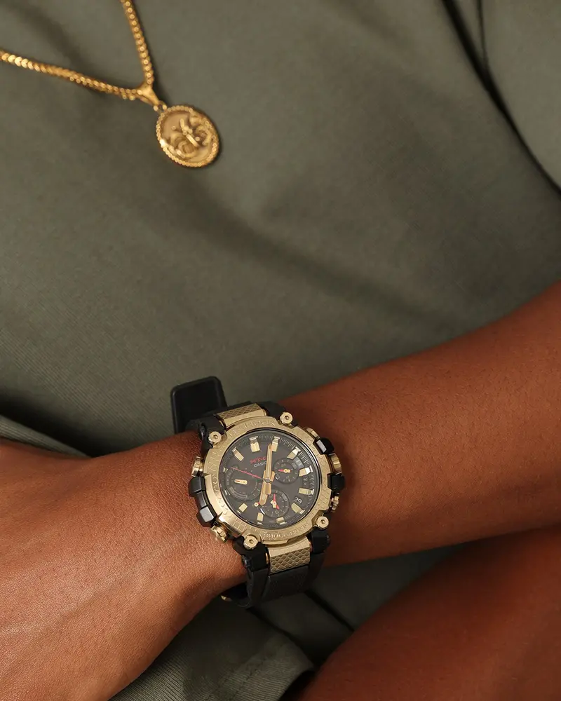 G-Shock Mtg-B3000cxd-9Adr "Golden Dragon" Black/Gold 1