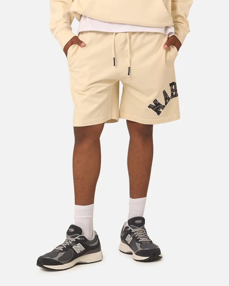 Market Rug Dealer Throwback Arc Shorts Ecru 1