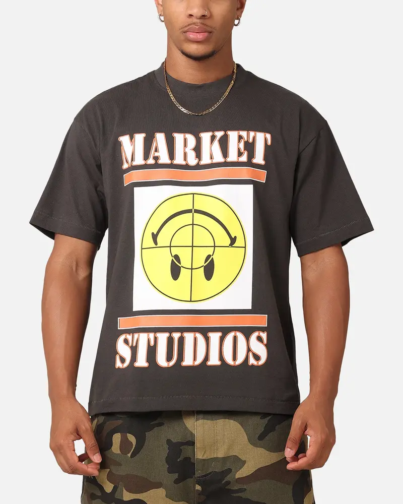 Market X Smiley Focus T-Shirt Washed Black 1