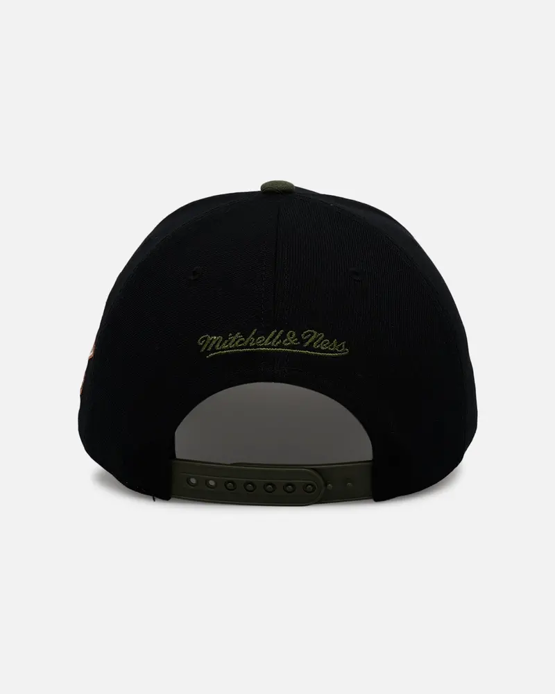 Mitchell & Ness Atlanta Braves 'Olive Cargos' Pro Pinch Snapback Olive/Black 2