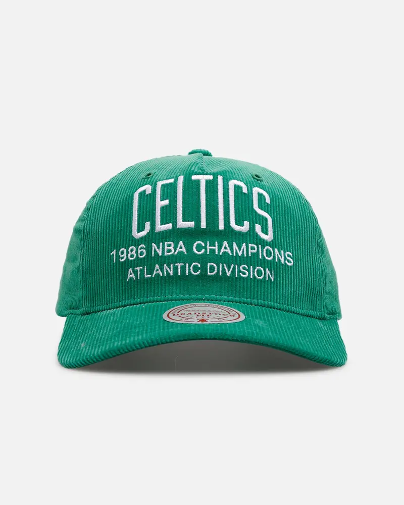 Mitchell & Ness Boston Celtics 'Worldwide' Deadstock Corduroy Snapback Green 1