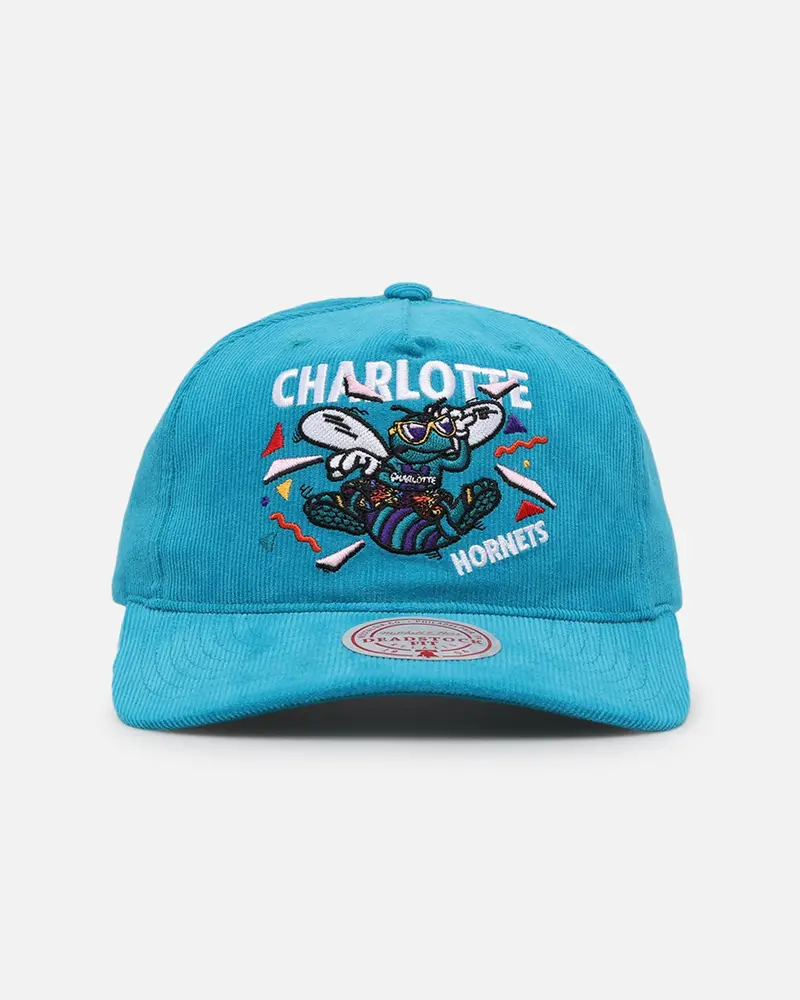 Mitchell & Ness Charlotte Hornets Suns Out Corduroy Deadstock Snapback Teal 1