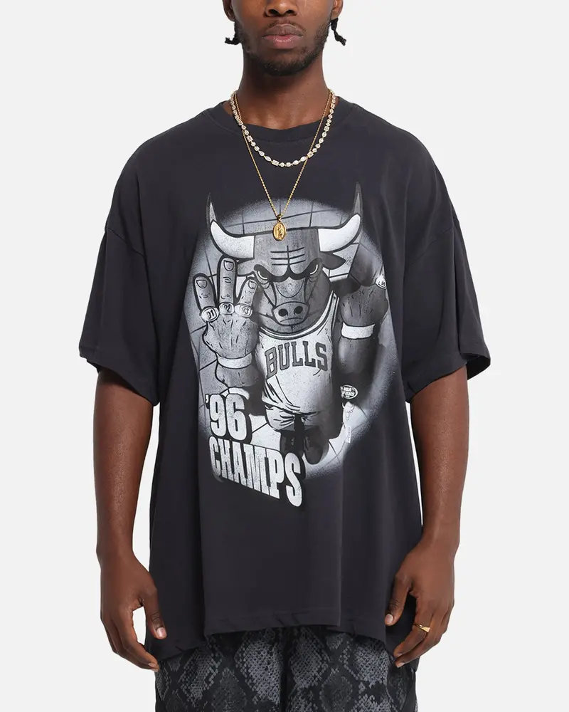 Mitchell & Ness Chicago Bulls 4-Time Champions T-Shirt Overdyed Black 1