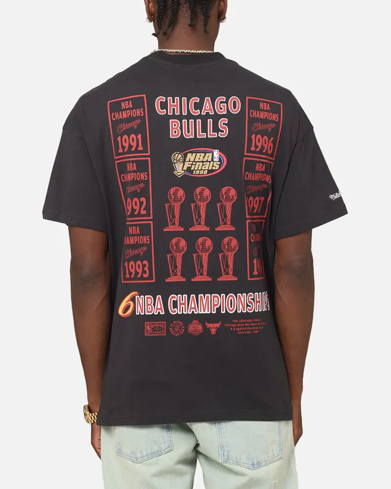 Mitchell & Ness Chicago Bulls Champions Report "Champ Pack" T-Shirt Faded Black 2