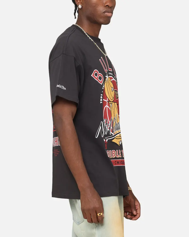 Mitchell & Ness Chicago Bulls Champions Report "Champ Pack" T-Shirt Faded Black 5