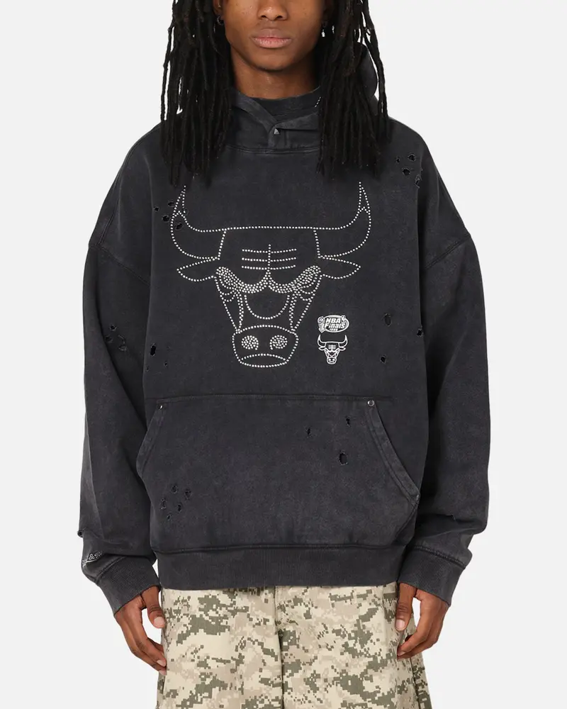 Mitchell & Ness Chicago Bulls Distressed Rhinestone Logo Hoodie Faded Black 1