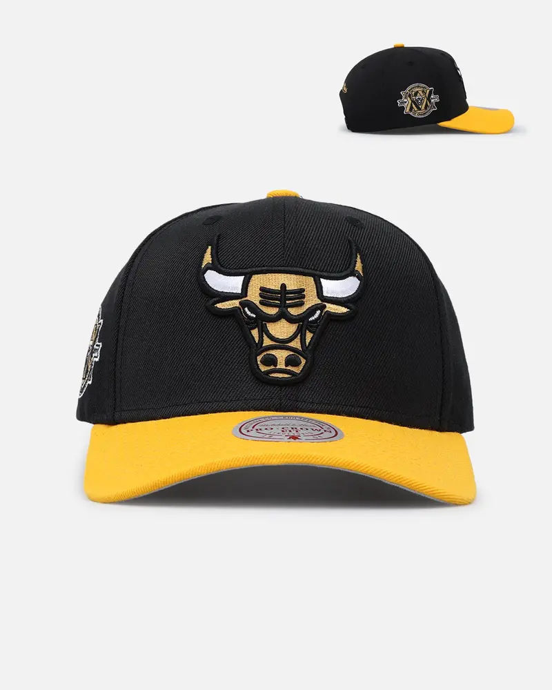 Mitchell & Ness Chicago Bulls "Enter The Dragon" Pro Crown Snapback Black/Ochre 1