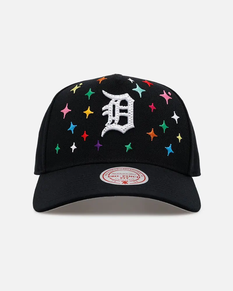 Mitchell & Ness Detroit Tigers 'Rhinestone Luxury' Pro Pinch Snapback Black 1