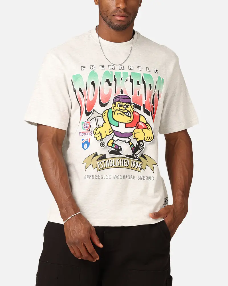 Mitchell & Ness Fremantle Dockers Character T-Shirt Silver Marle 1
