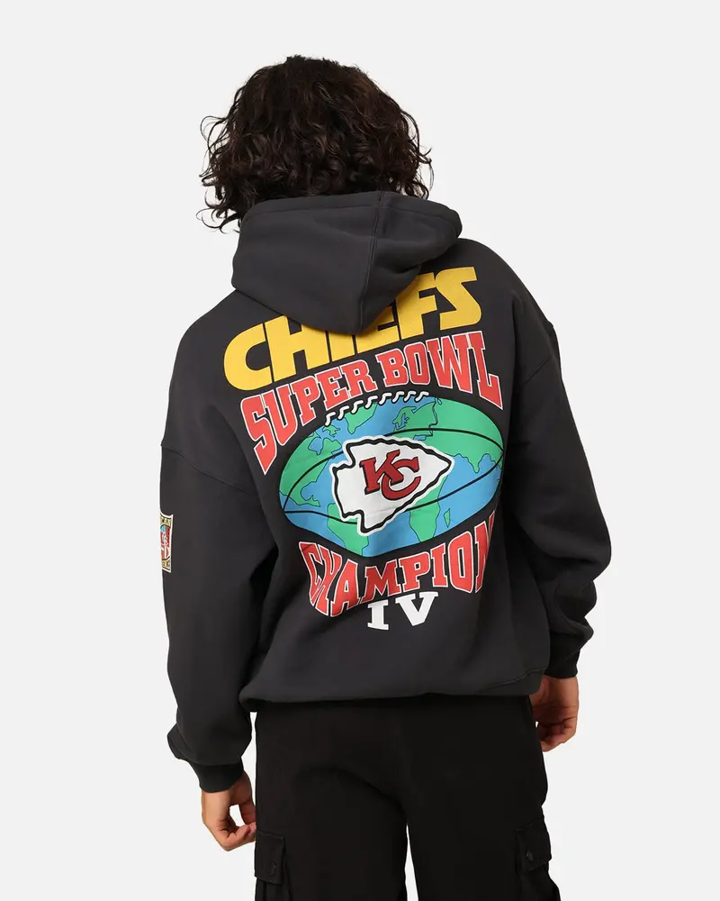 Mitchell & Ness Kansas City Chiefs Super Bowl World Hoodie Faded Black 1