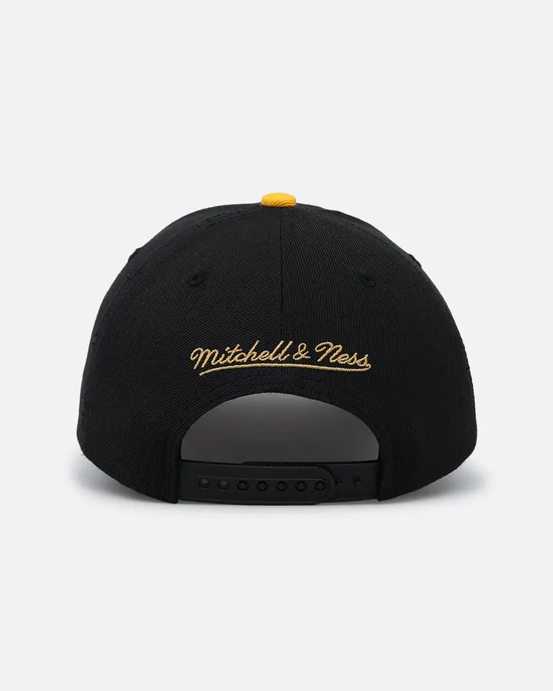 Mitchell & Ness Los Angeles Lakers "Enter The Dragon" Pro Crown Snapback Black/Ochre 2