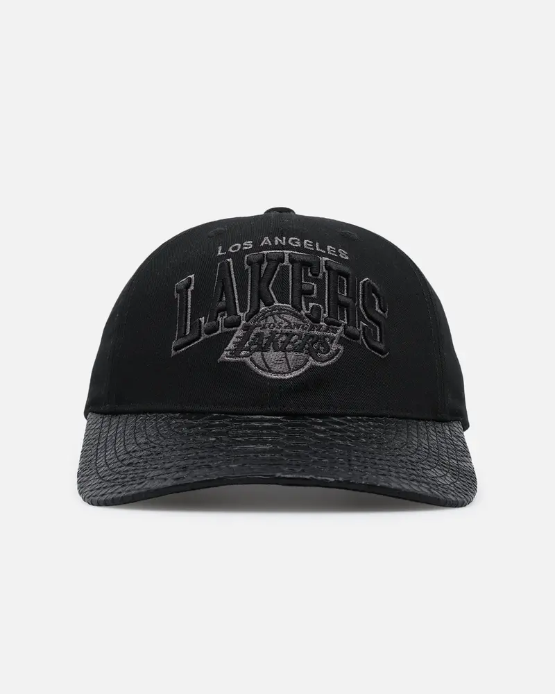 Mitchell & Ness Los Angeles Lakers Leather Elegance Snapback Black 1