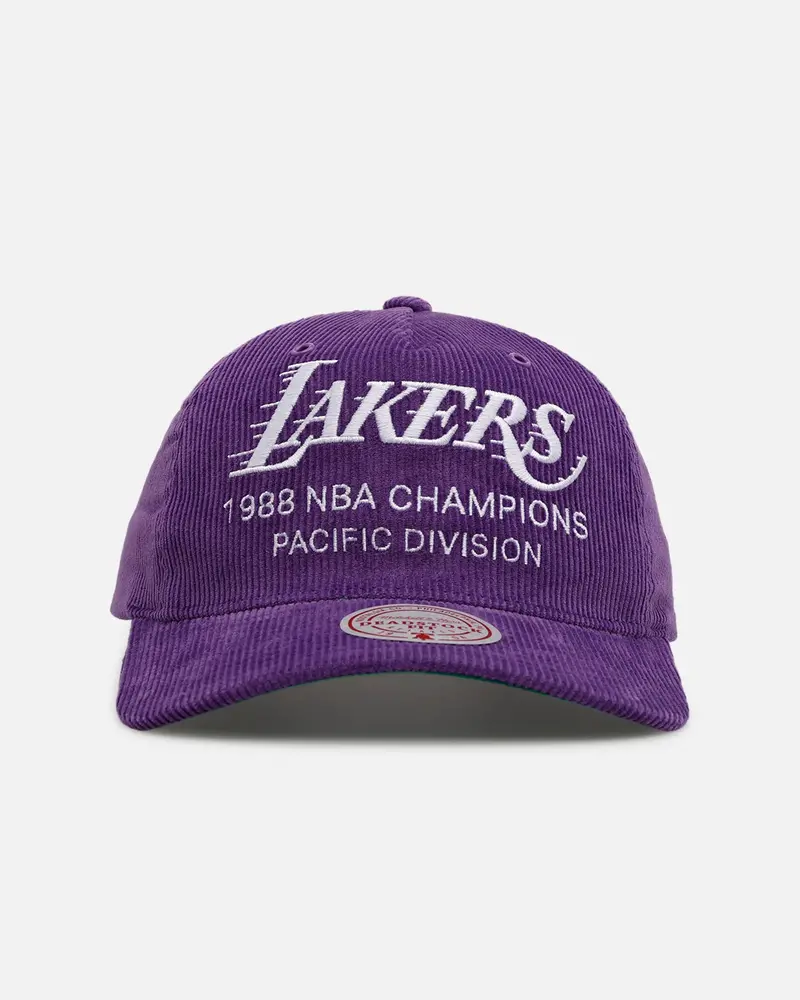 Mitchell & Ness Los Angeles Lakers 'Worldwide' Deadstock Corduroy Snapback Purple 1