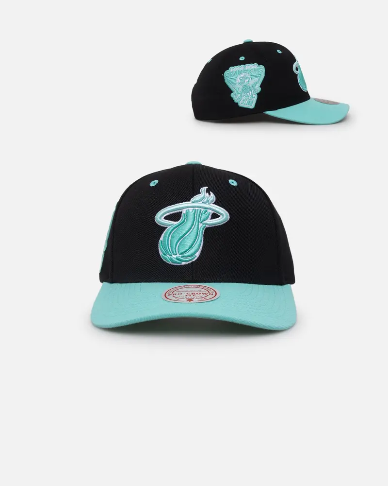 Mitchell & Ness Miami Heat "Ice Blue" Script Origin Snapback Black/Ice Blue 1