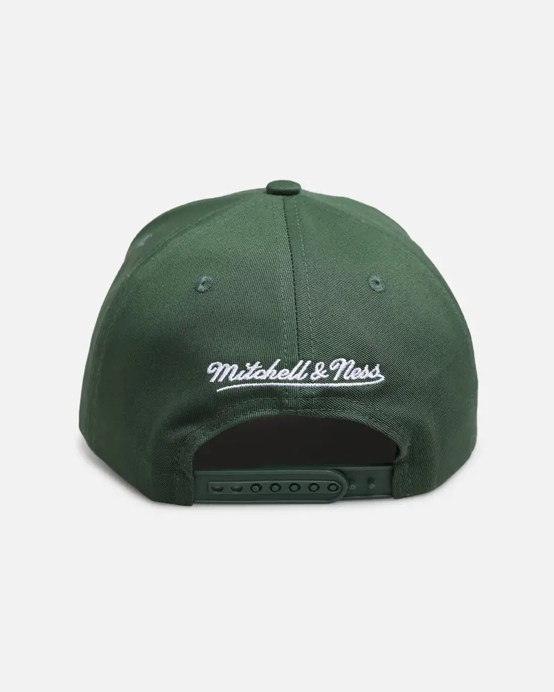 Mitchell & Ness Milwaukee Bucks 'Upside Down Logo' Pro Pinch Snapback Green 2