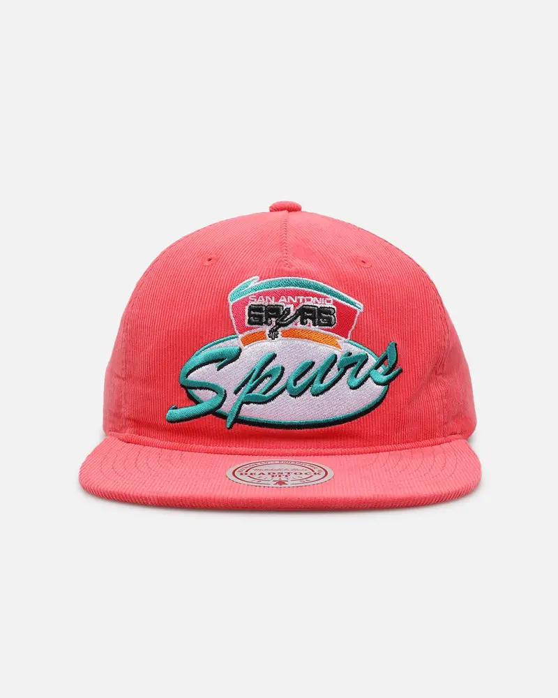 Mitchell & Ness San Antonio Spurs Centre Circle Origin Snapback Pink 1