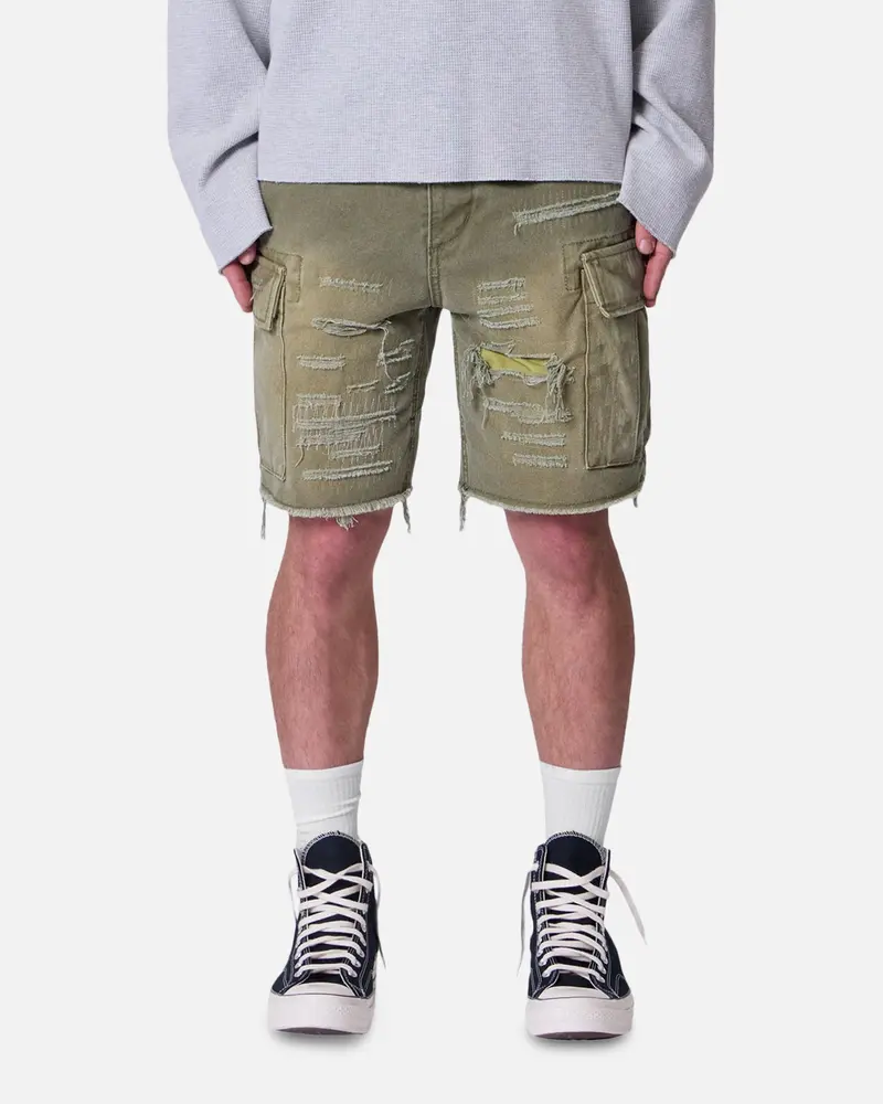 Mnml Distressed Cargo Shorts Olive 1