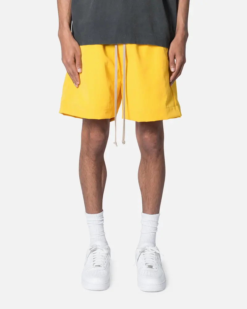 Mnml Weimar Shorts Yellow 1