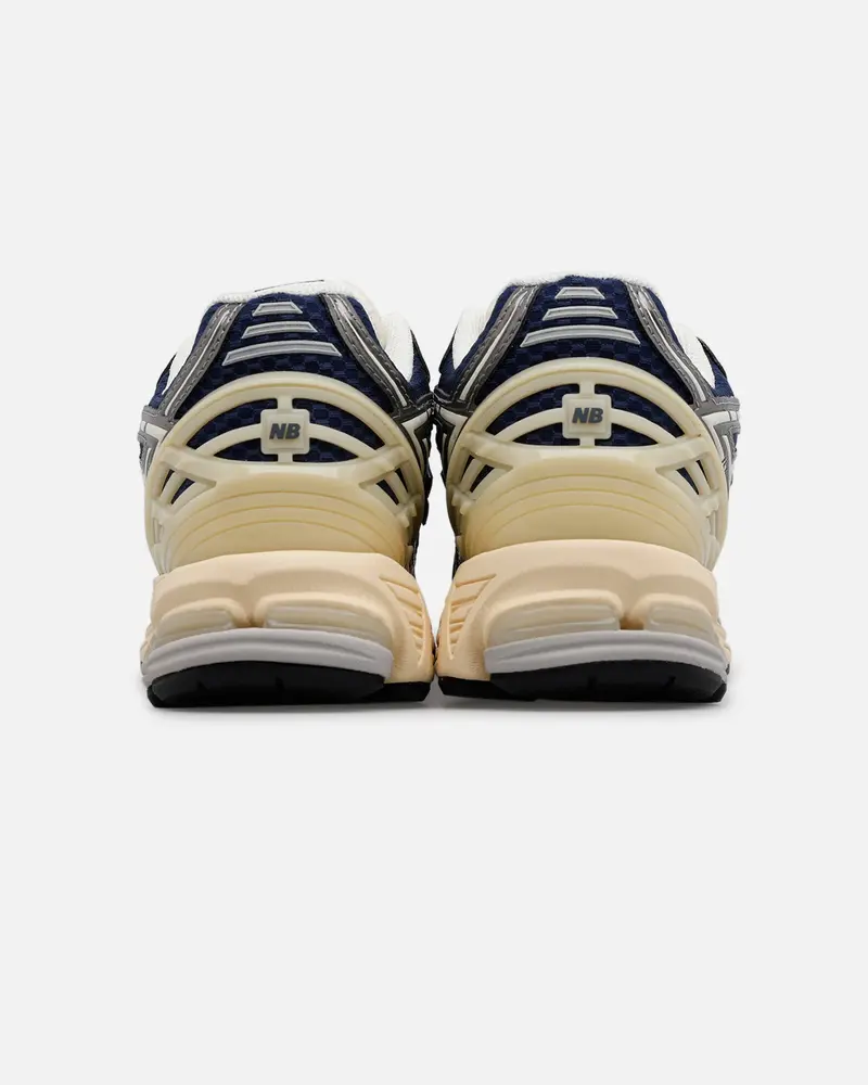 New Balance 1906R Vintage Indigo 4