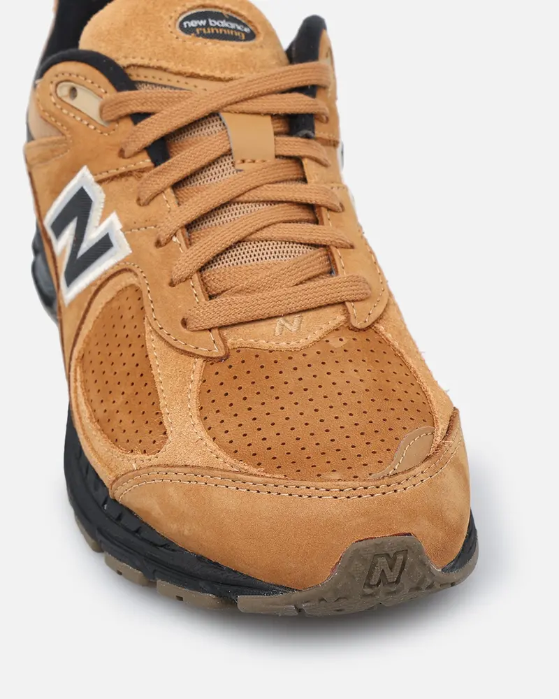 New Balance 2002 Tobacco 7