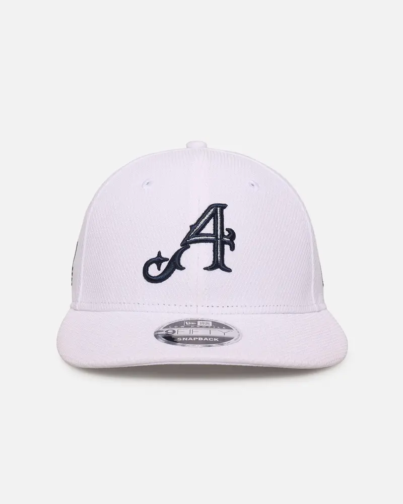 New Era 4Aces Golf Club 'Liv Golf' 9Fifty Low Profile Stretch Snapback White 1