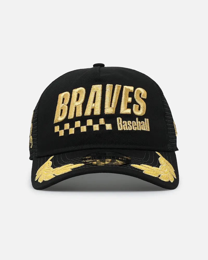 New Era Atlanta Braves 'Podium Pack' Pre-Curved Golfer Trucker Snapback Black/Metallic Gold 1
