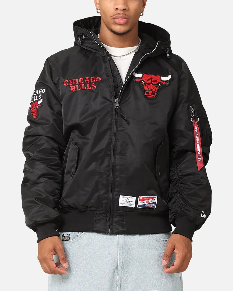 New Era Chicago Bulls Alpha Industries L-2B Hooded Bomber Jacket Black 1
