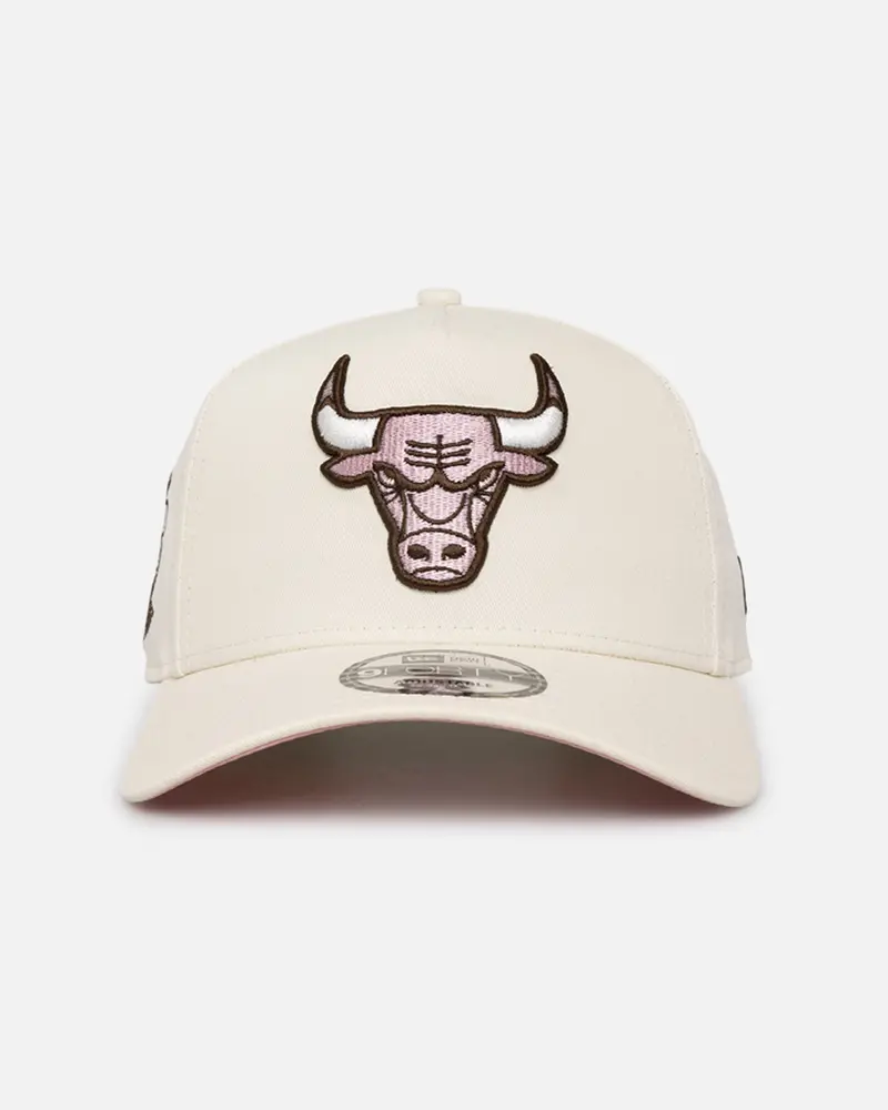 New Era Chicago Bulls 'Neapolitan Chrome' 9Forty A-Frame Snapback Chrome/Pink Met 1