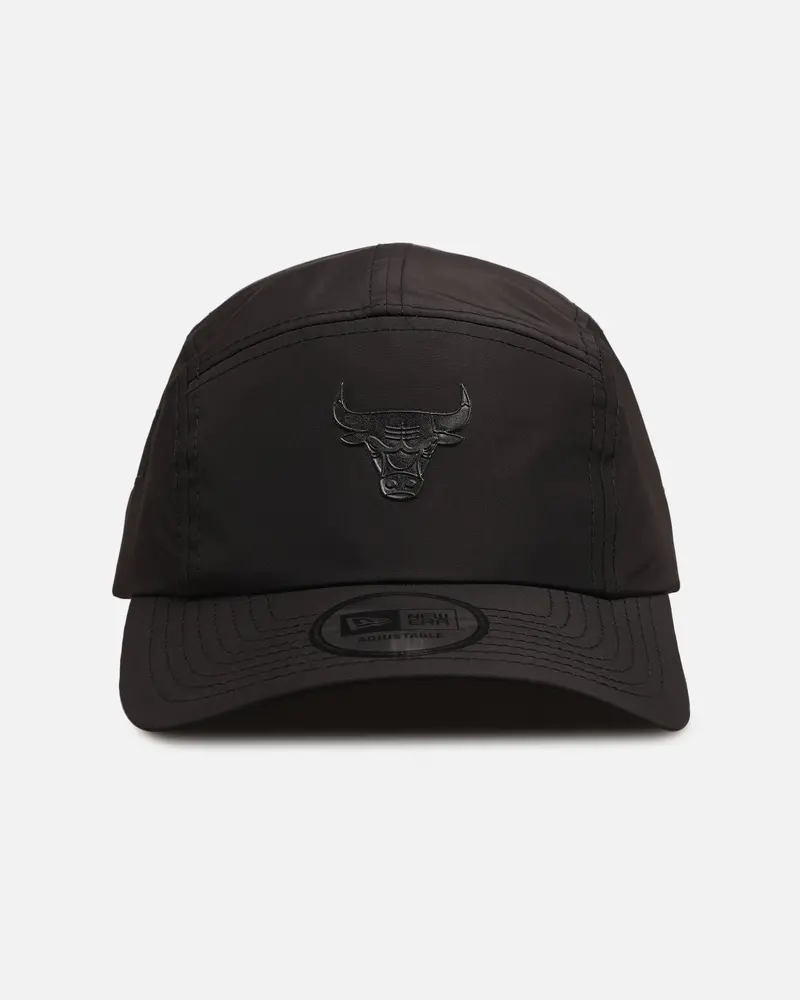 New Era Chicago Bulls 'New Era X Alpha Industries' Camper Strapback Black 1
