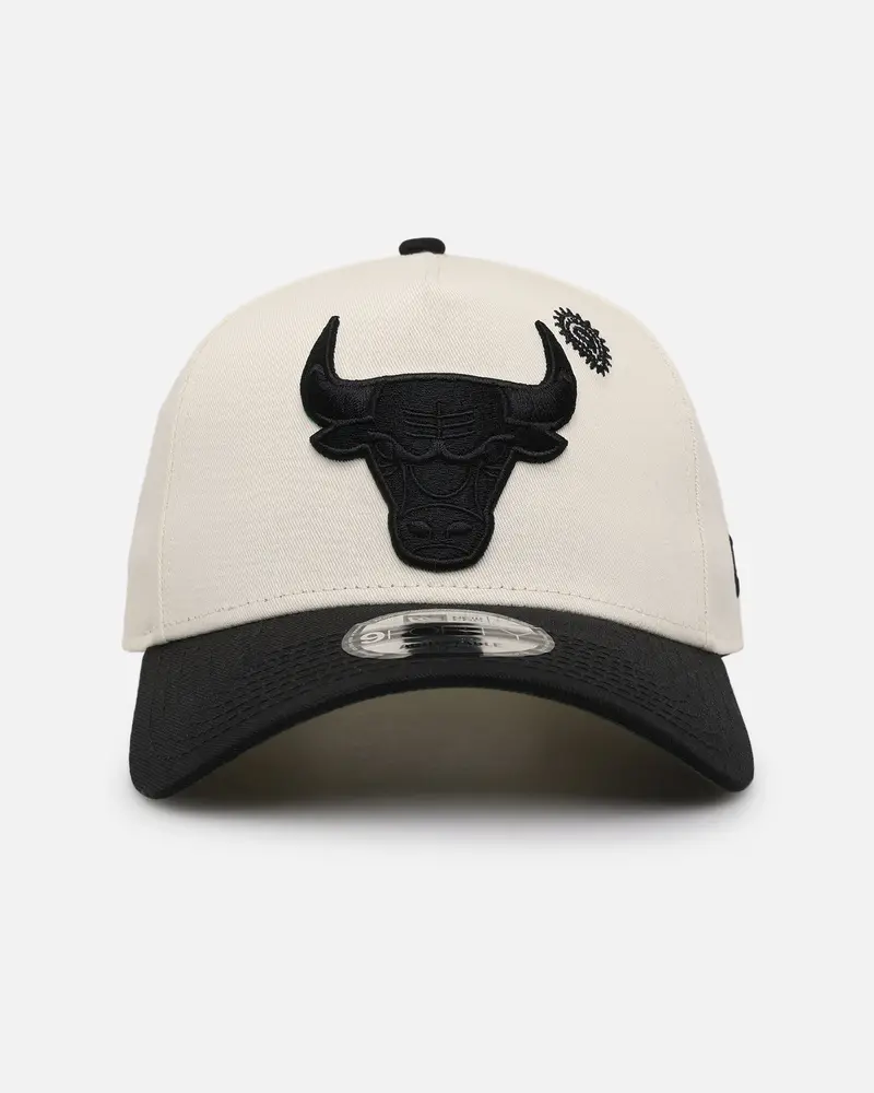 New Era Chicago Bulls 'Paisley Hit' 9Forty A-Frame Snapback Chrome White/Black 1