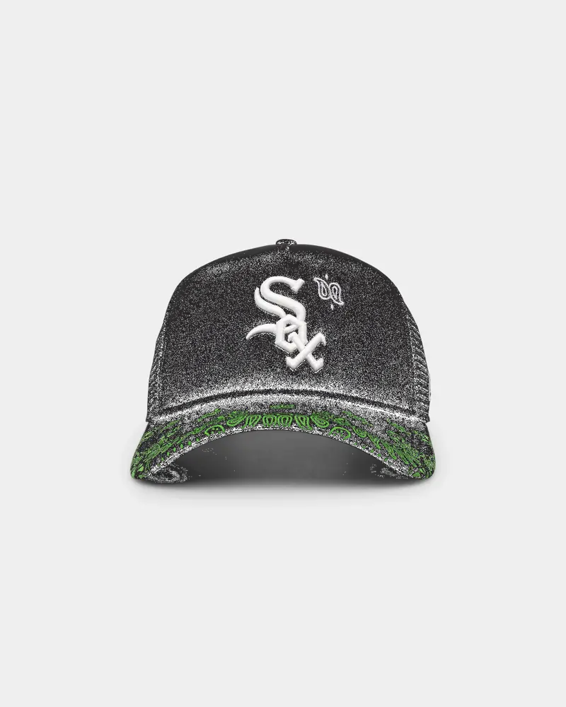 New Era Chicago White Sox 'Glow In The Dark' 9Forty A-Frame Trucker Snapback Black/Neon Green 1