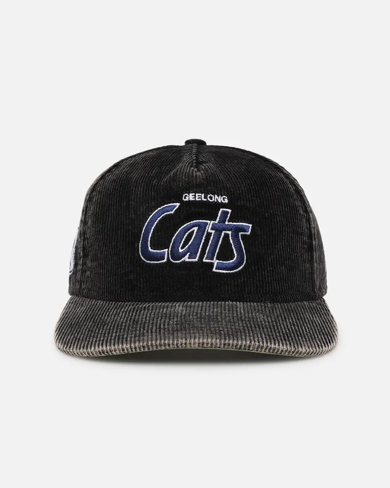 New Era Geelong Cats 'Washed Corduroy' Pre-Curved Golfer Snapback Black/Kelly Green 1
