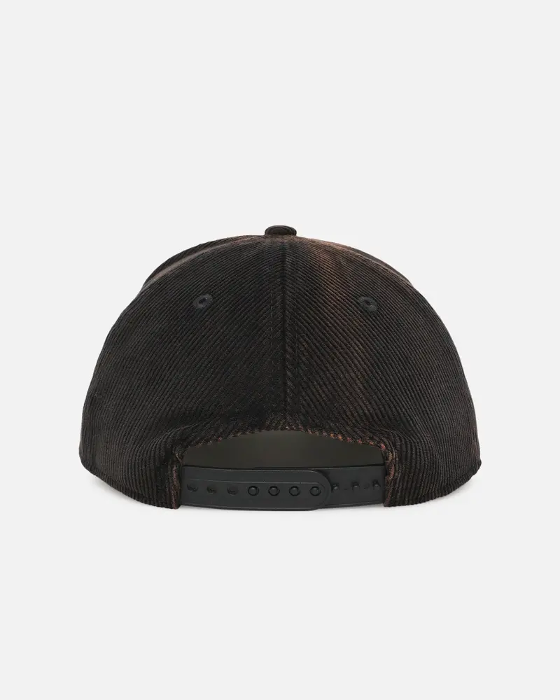 New Era Gold Coast Titans 'Nrl Golfer Washed Black' Pre-Curved Corduroy Golfer Snapback Washed Black 2