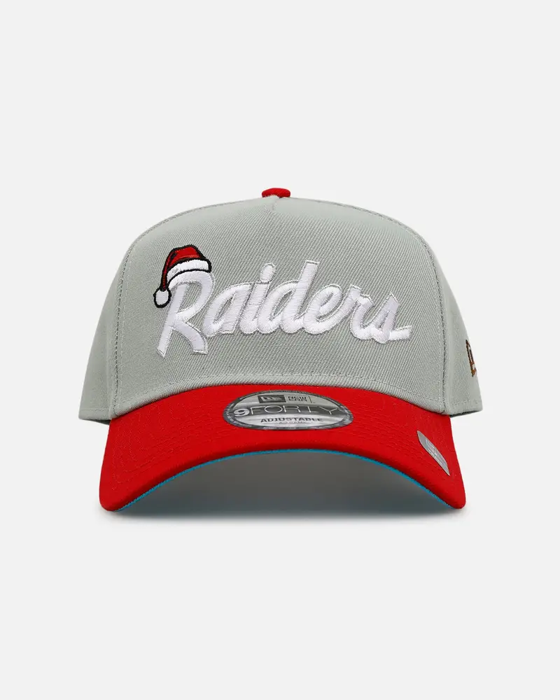 New Era Las Vegas Raiders 'All I Want For Christmas' 9Forty A-Frame Snapback Green/Red 1