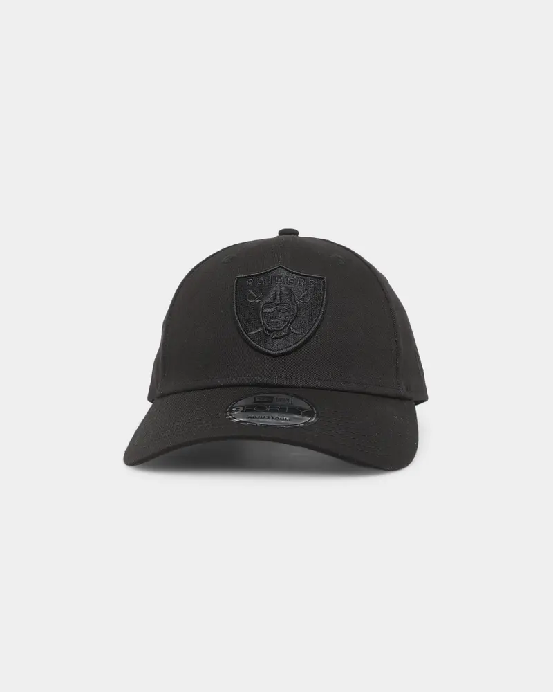 New Era Las Vegas Raiders 'Black On Black' 9Forty Casual Strapback Black/Black 1