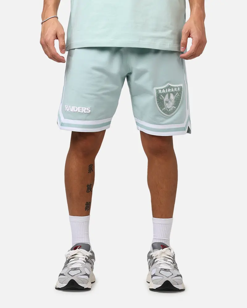 New Era Las Vegas Raiders 'Logo Select Mint' Shorts Mint/White 1