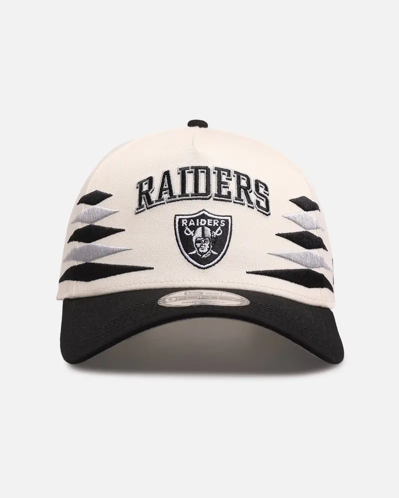 New Era Las Vegas Raiders 'Regency Crown' 9Forty A-Frame Snapback Chrome White/Black 1