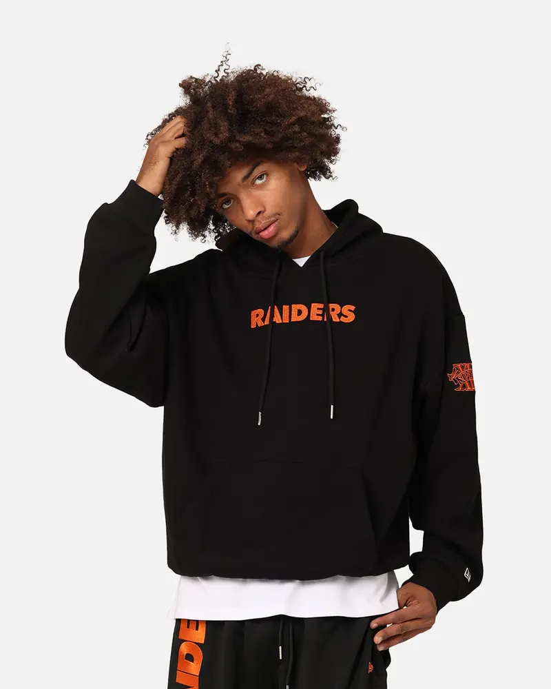 New Era Las Vegas Raiders 'Scary Nights' Oversized Hoodie Black/Orange 1