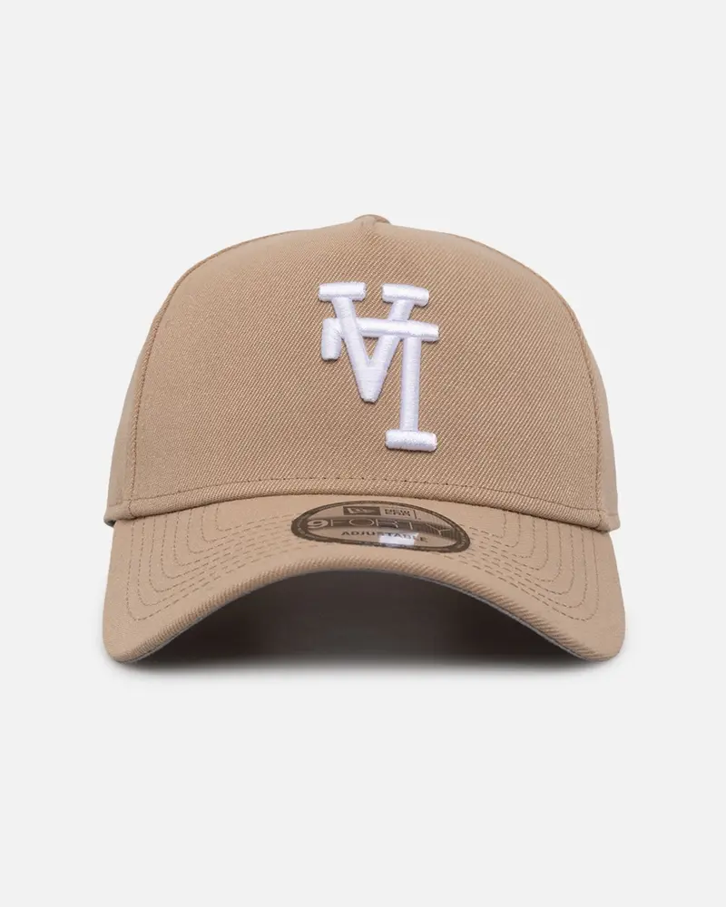 New Era Los Angeles Dodgers 'Upside Down La Logo' 9Forty A-Frame Snapback Camel 1