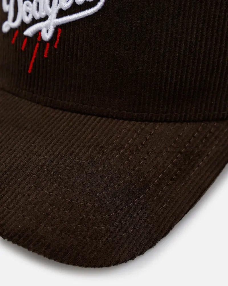 New Era Los Angeles Dodgers 'Walnut Cord' 9Forty A-Frame Corduroy Snapback Walnut 2