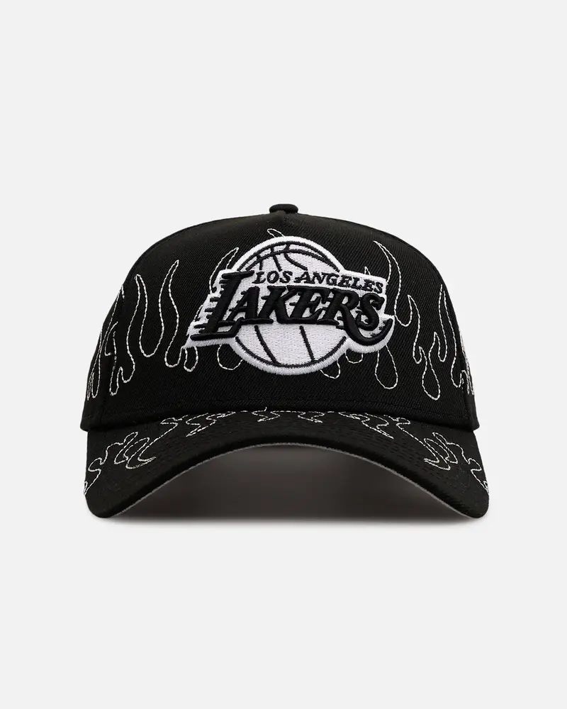 New Era Los Angeles Lakers 'Outline Flames' 9Forty A-Frame Snapback Black 1
