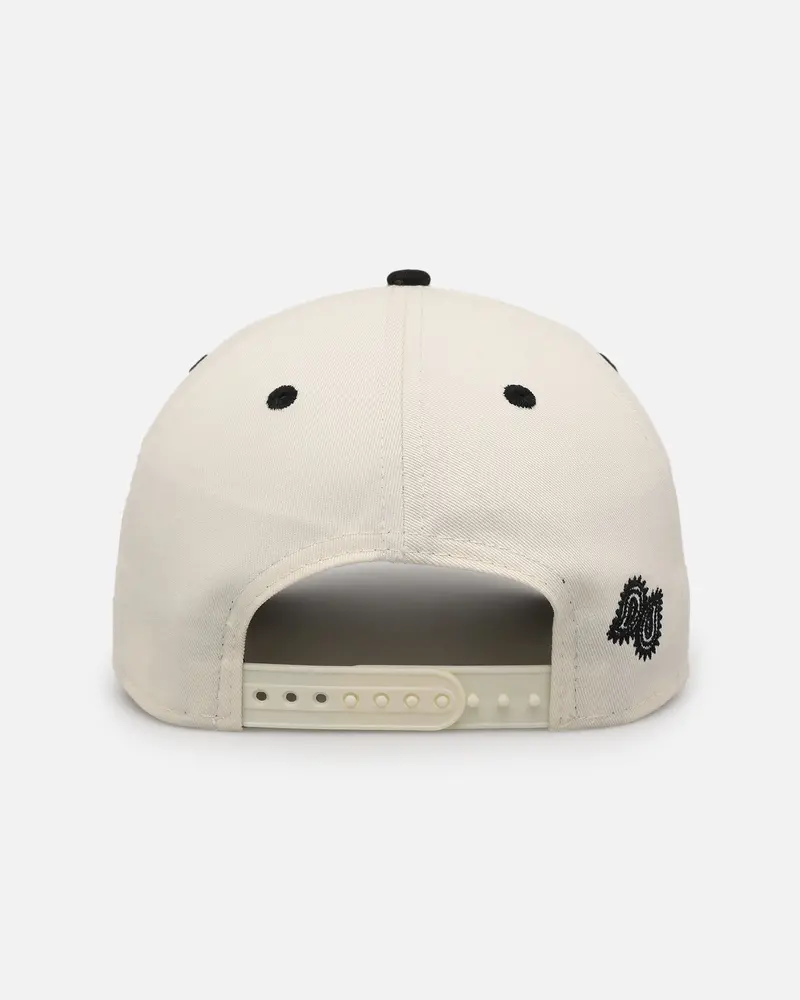 New Era Los Angeles Lakers 'Paisley Hit' 9Forty A-Frame Snapback Chrome White/Black 2
